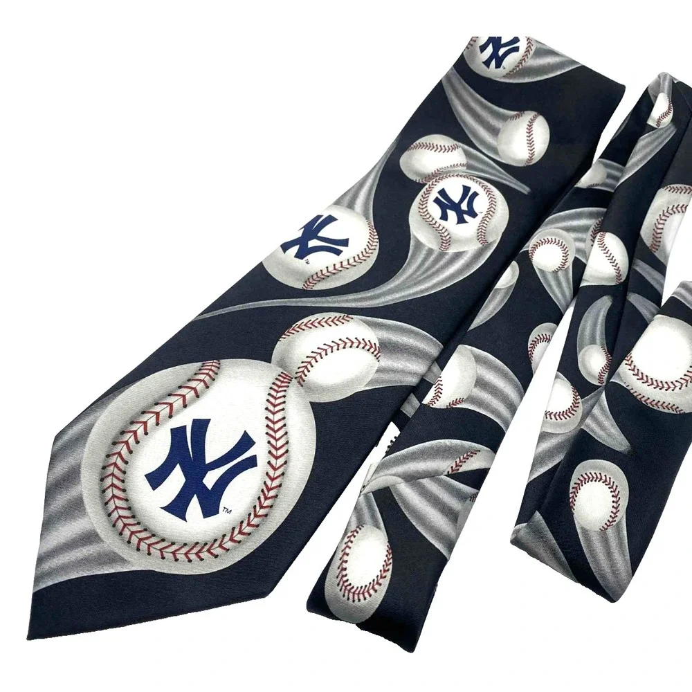 Vintage New York‎ Yankees Men's Neck Tie Ralph Marlin baseball 